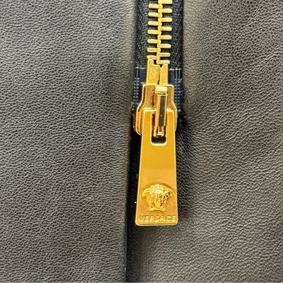 VERSACE Medusa Leather Zipper Skirt - Picture 3 of 7